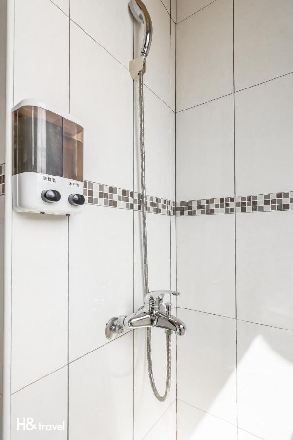 Sleepier Multi-Minsu Tainan Apartment Екстериор снимка