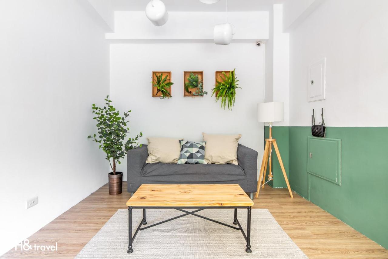 Sleepier Multi-Minsu Tainan Apartment Екстериор снимка