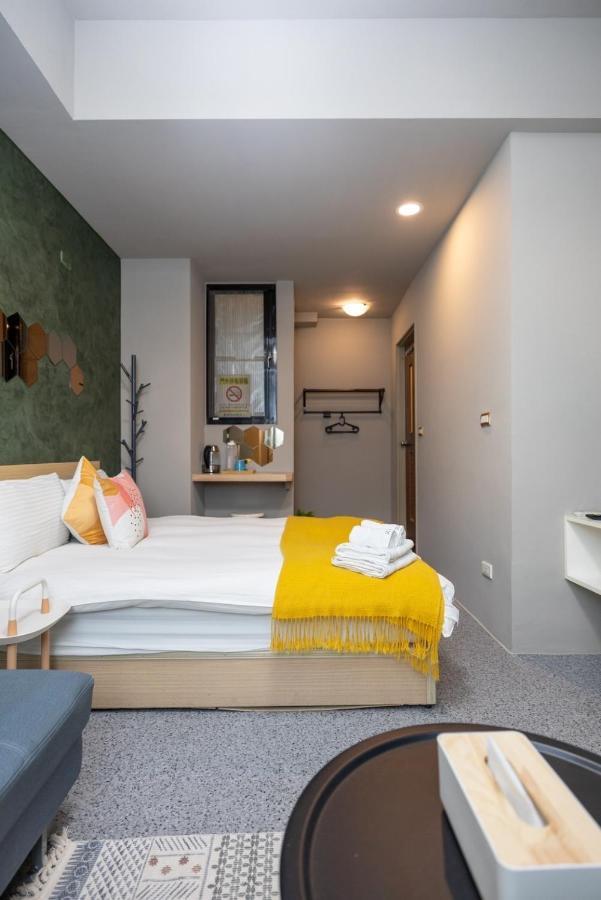 Sleepier Multi-Minsu Tainan Apartment Екстериор снимка