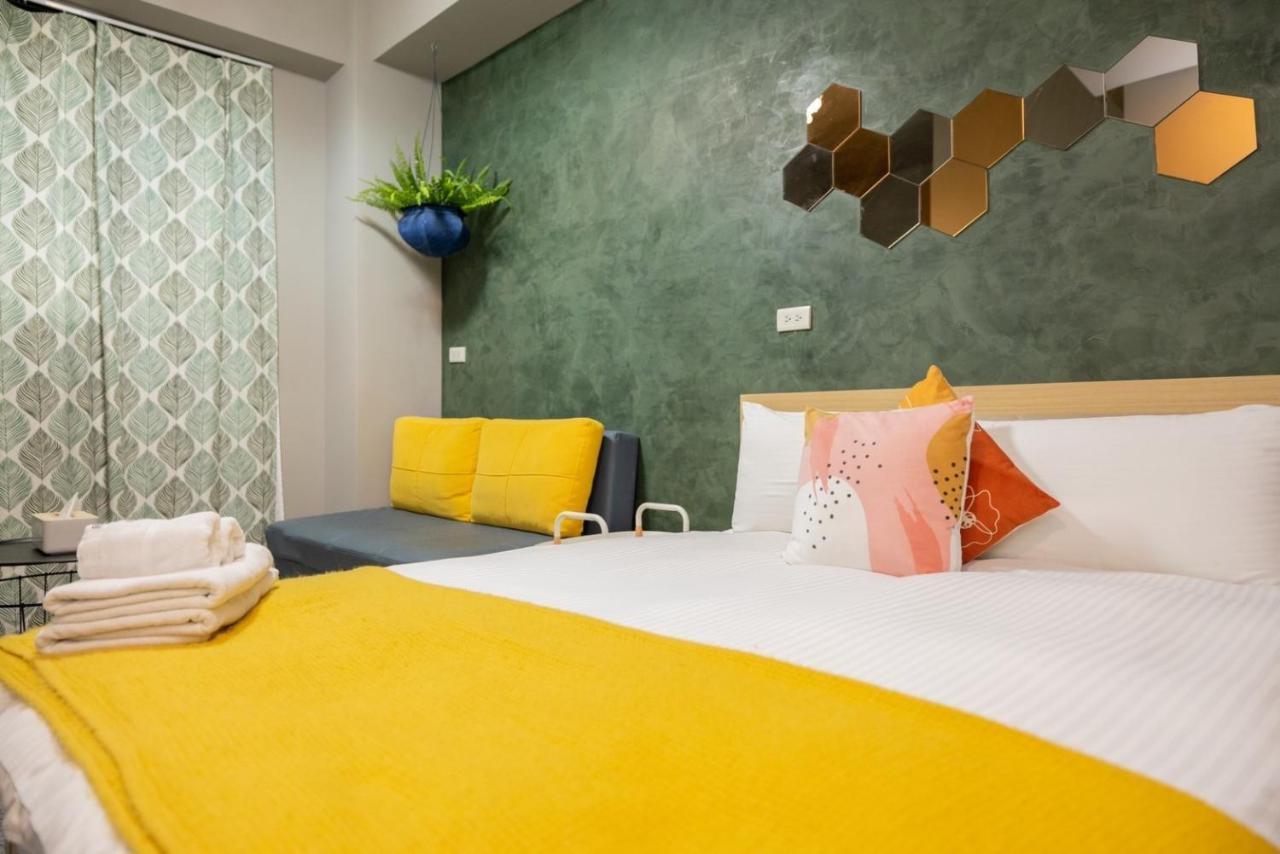 Sleepier Multi-Minsu Tainan Apartment Екстериор снимка