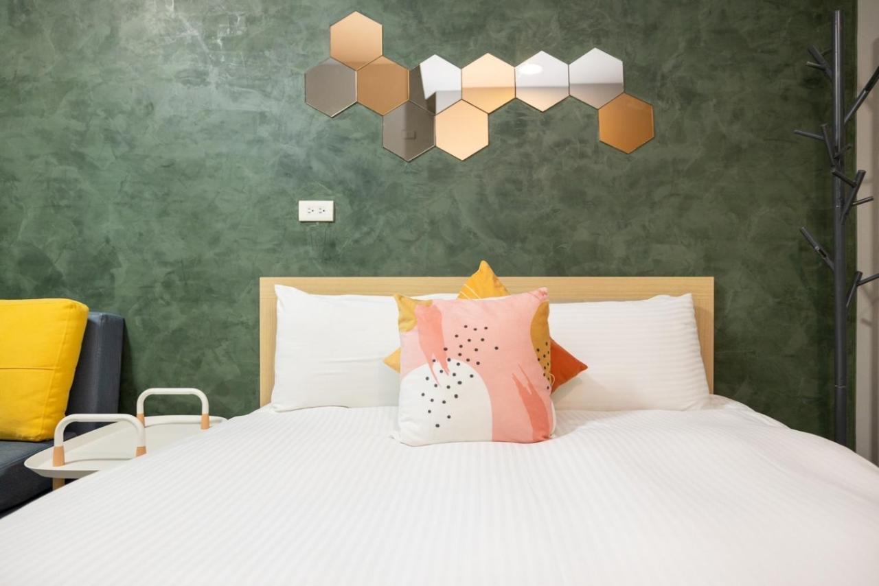 Sleepier Multi-Minsu Tainan Apartment Екстериор снимка
